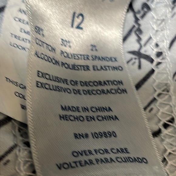 Seven7 Women's Tummyless High Rise Skinny Jeans. Very Good Condition. Size 12. - Picture 11 of 14